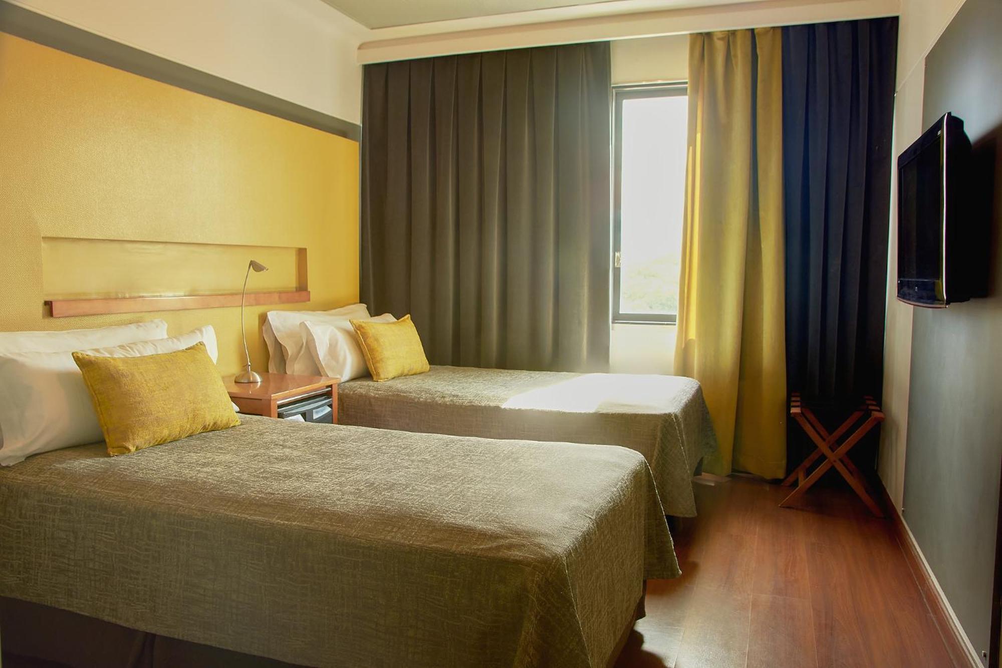Hotel Raices Aconcagua Mendoza Exteriör bild